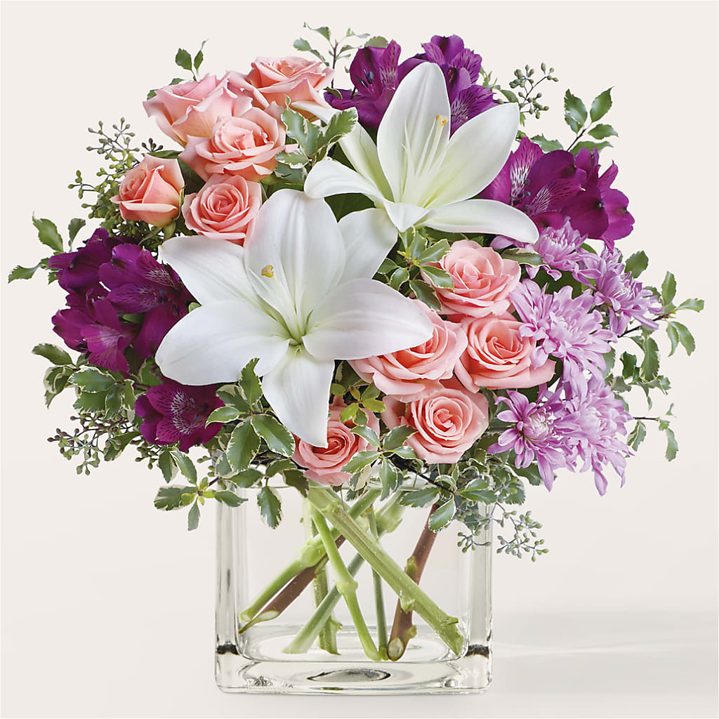 Mani Pedi Bouquet – La Maison De Fleur, Pierre Part LA