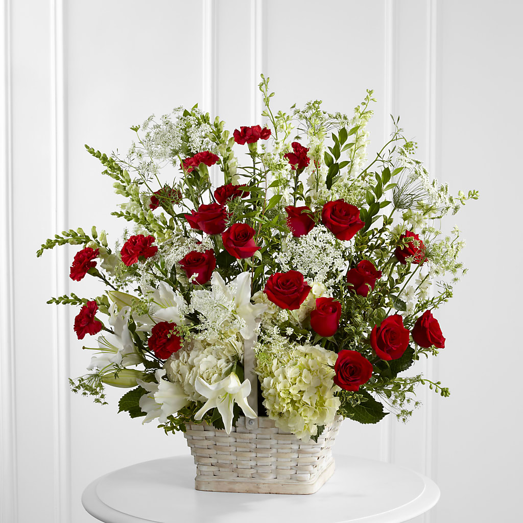 In Loving Memory Arrangement – La Maison De Fleur, Pierre Part LA