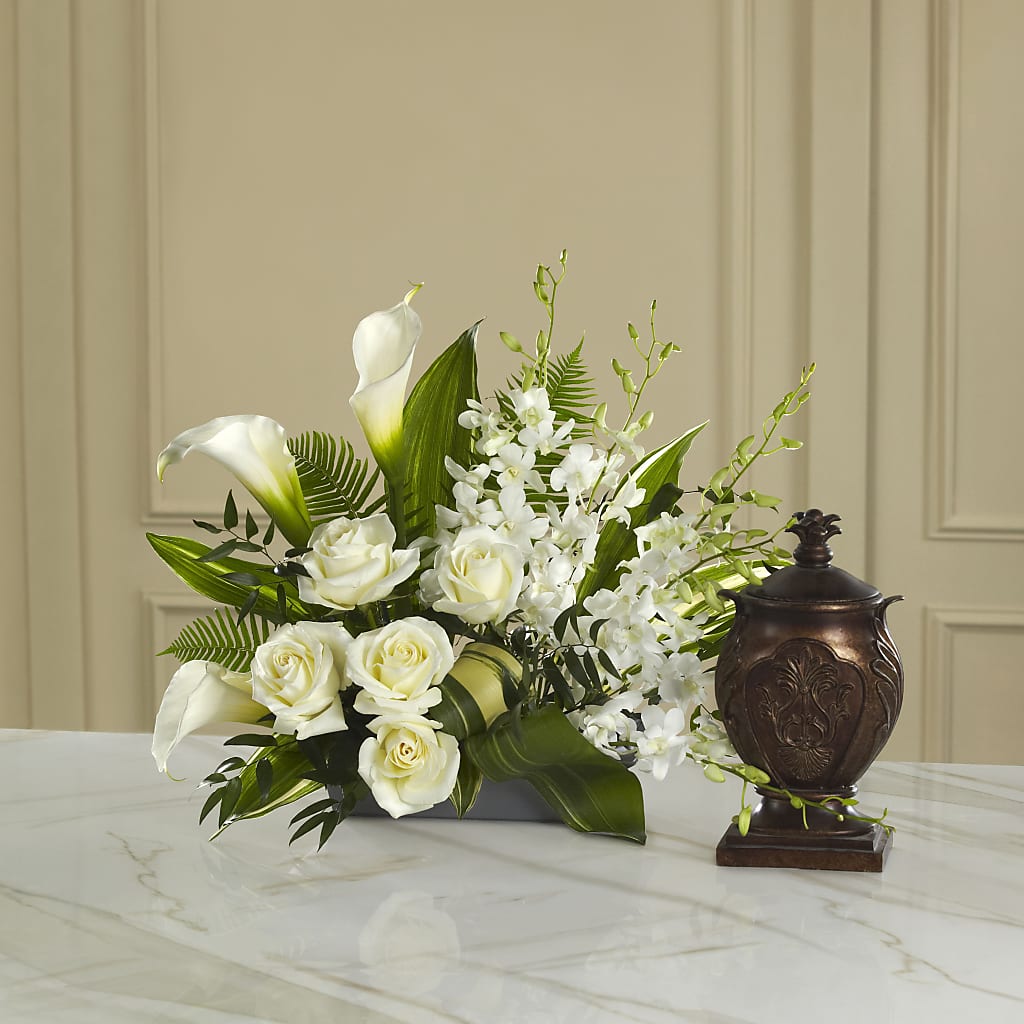 At Peace Arrangement – La Maison De Fleur, Pierre Part LA