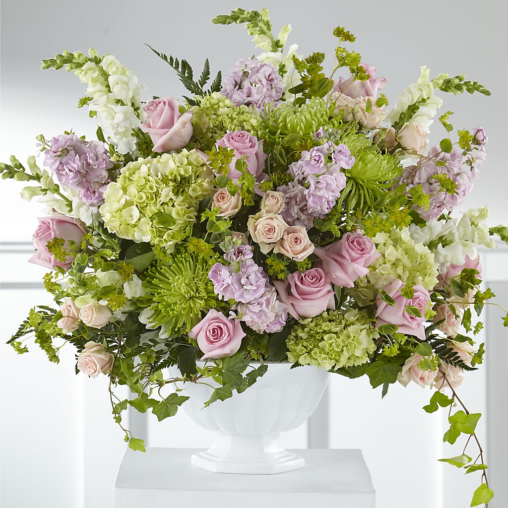Radiant Embrace Arrangement – La Maison De Fleur, Pierre Part LA