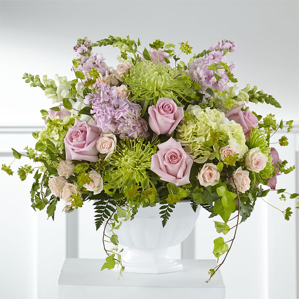 Radiant Embrace Arrangement – La Maison De Fleur, Pierre Part LA