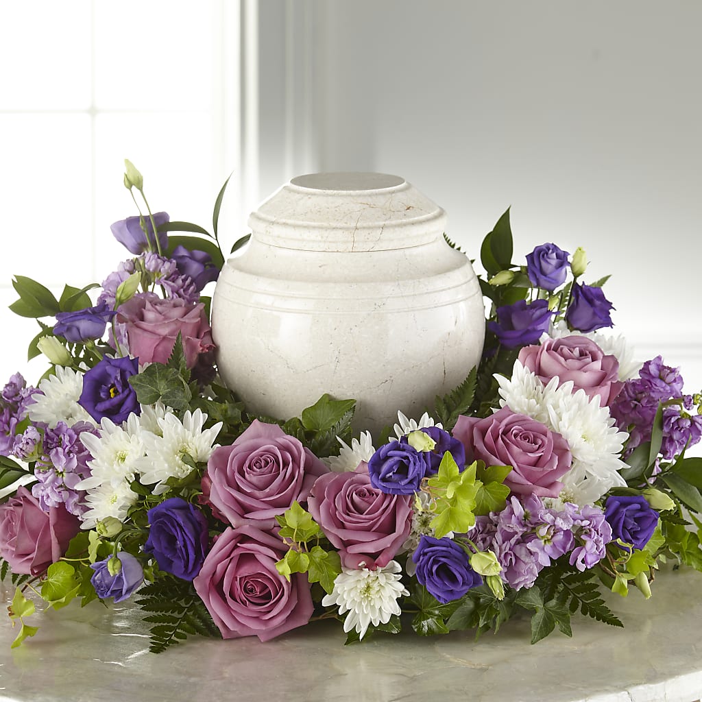 Blooming Sympathy Cremation Adornment – La Maison De Fleur, Pierre Part LA