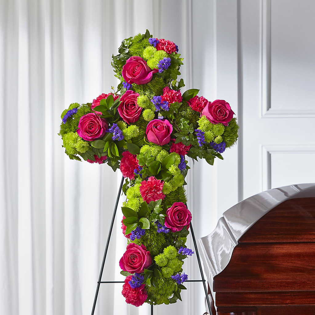 Tribute Rose Floral Cross – La Maison De Fleur, Pierre Part LA