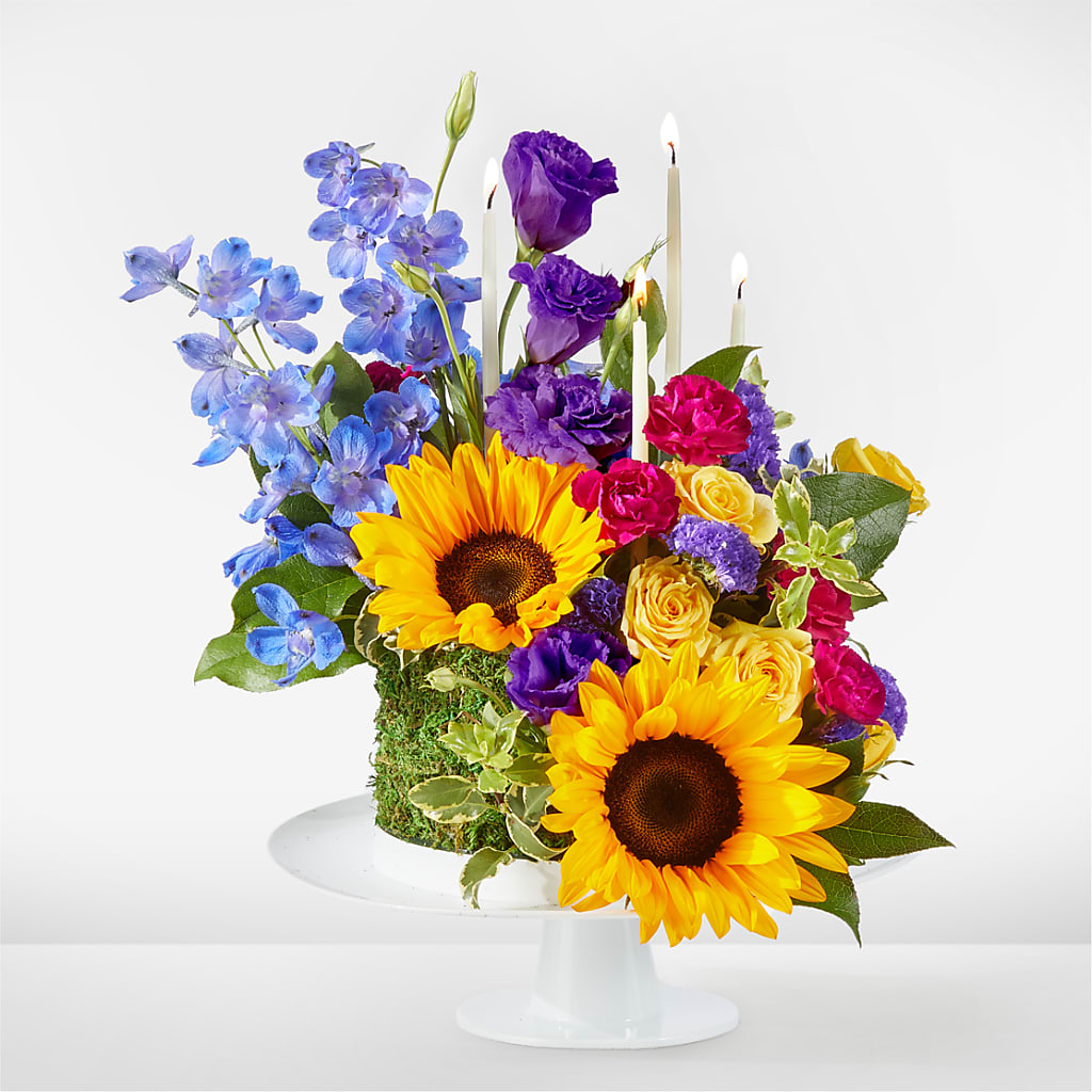 Star of the Day Floral Cake – La Maison De Fleur, Pierre Part LA