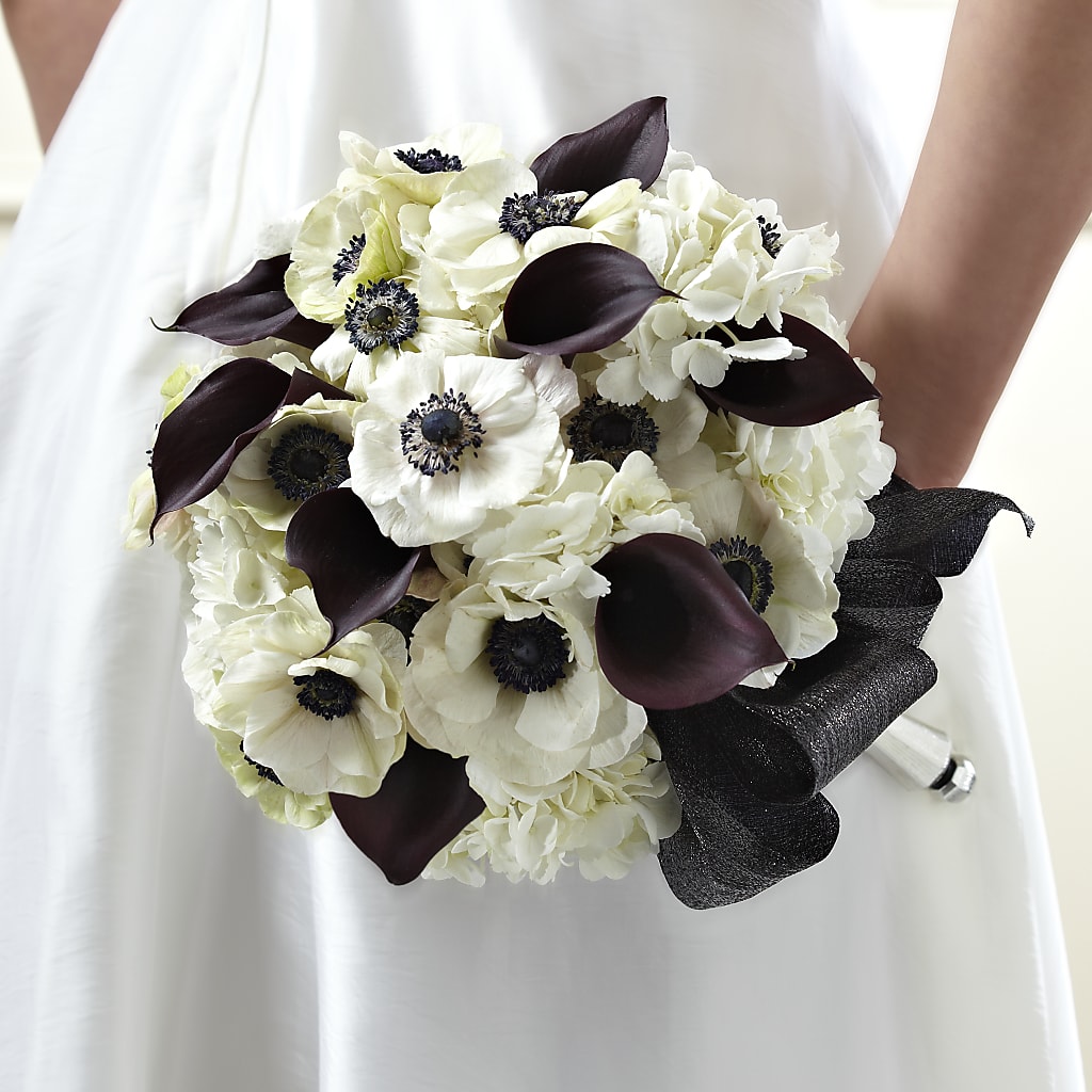 To Have and To Hold Bouquet – La Maison De Fleur, Pierre Part LA