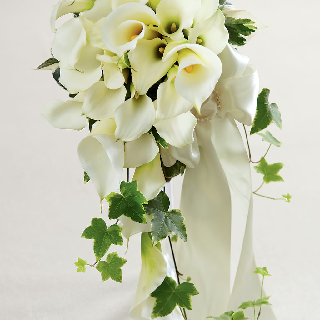 White Chapel Bouquet – La Maison De Fleur, Pierre Part LA