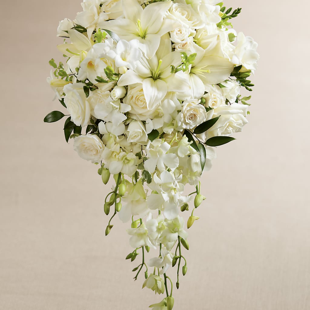 White Wonders Bouquet – La Maison De Fleur, Pierre Part LA