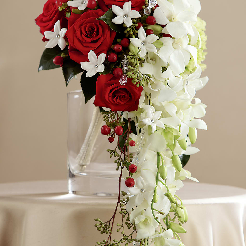 Here Comes the Bride Bouquet – La Maison De Fleur, Pierre Part LA