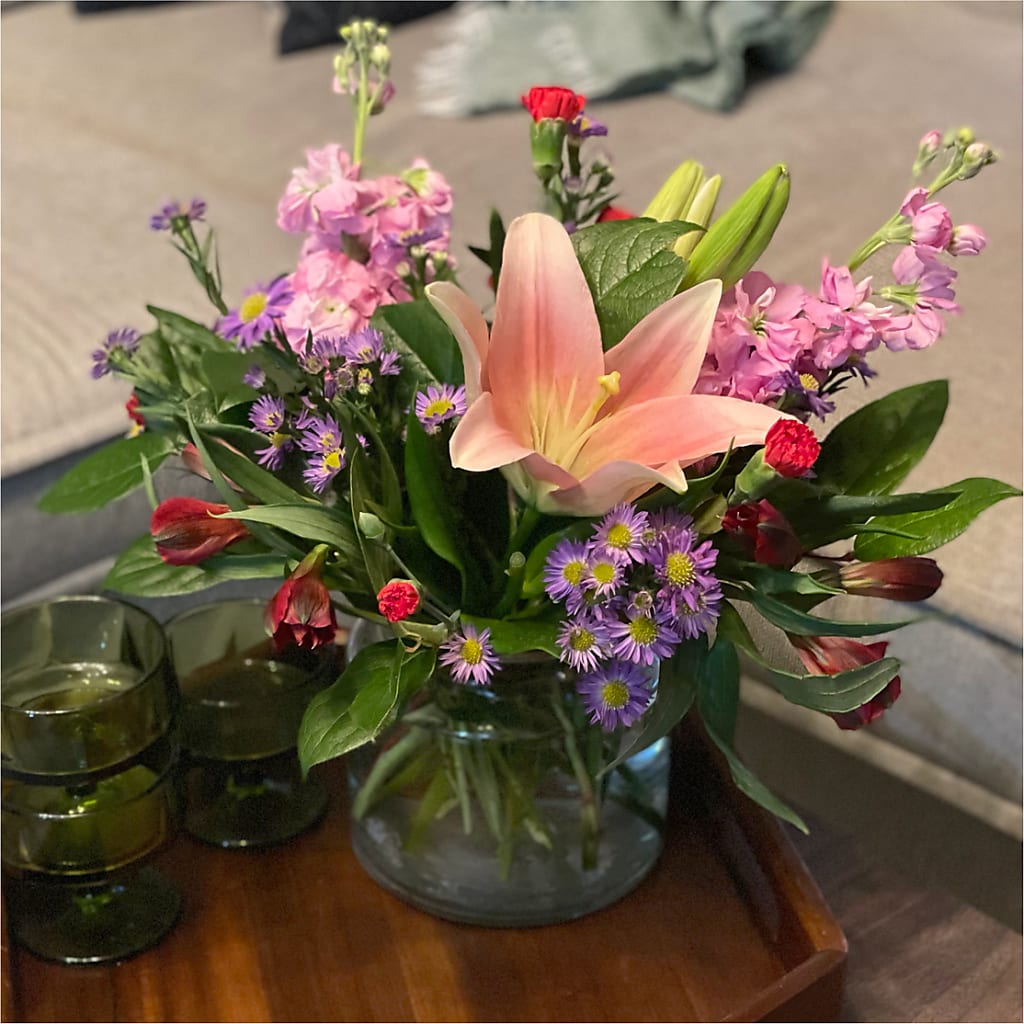 Romantique Bouquet –  La Maison De Fleur, Pierre Part LA