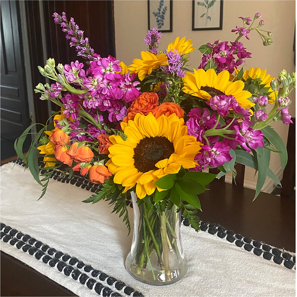 Rays of Life Bouquet –  La Maison De Fleur, Pierre Part LA