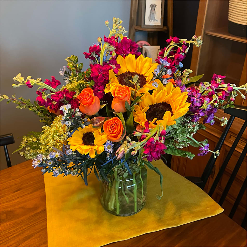 Rays of Life Bouquet –  La Maison De Fleur, Pierre Part LA