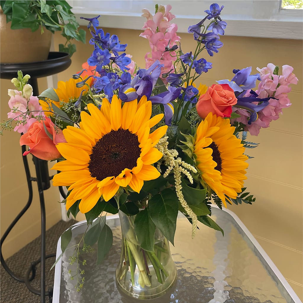 Rays of Life Bouquet –  La Maison De Fleur, Pierre Part LA