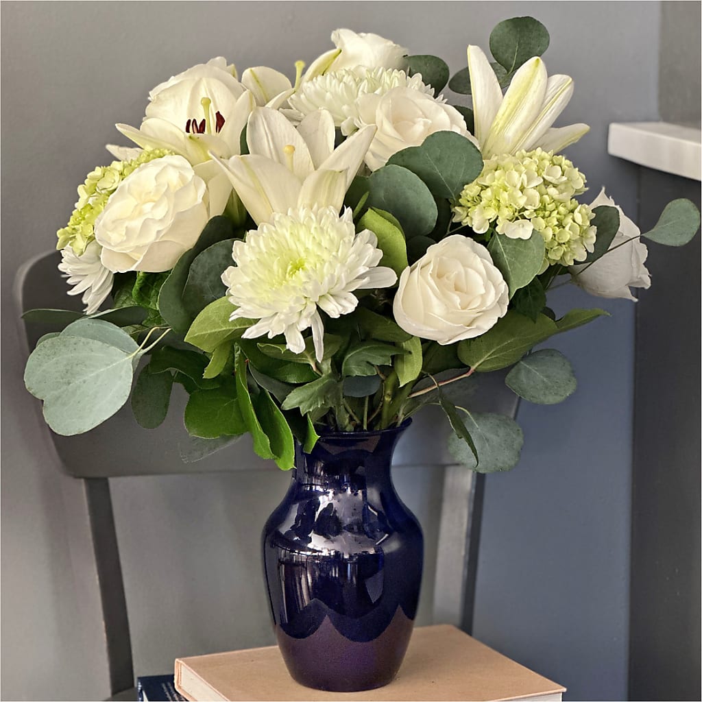Snowy Dreams Bouquet –  La Maison De Fleur, Pierre Part LA
