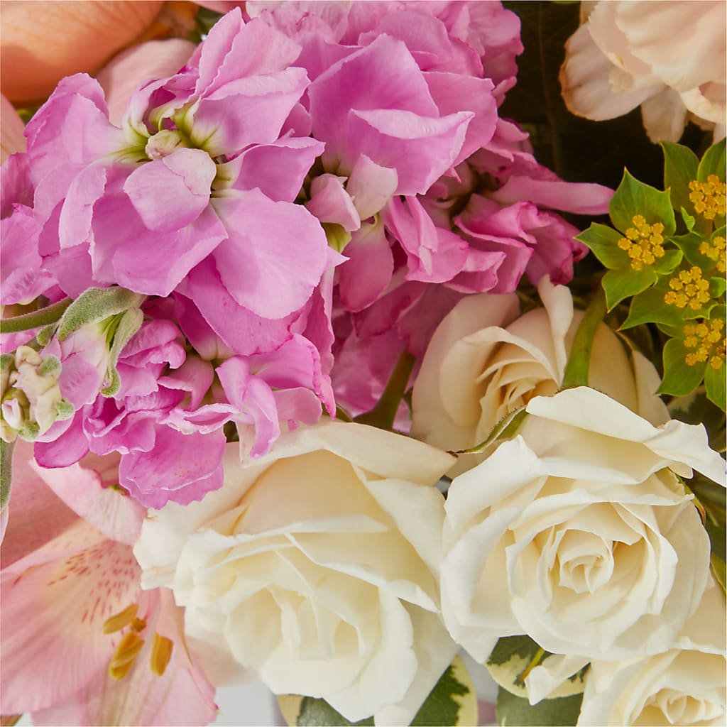 Paradise Bouquet –  La Maison De Fleur, Pierre Part LA