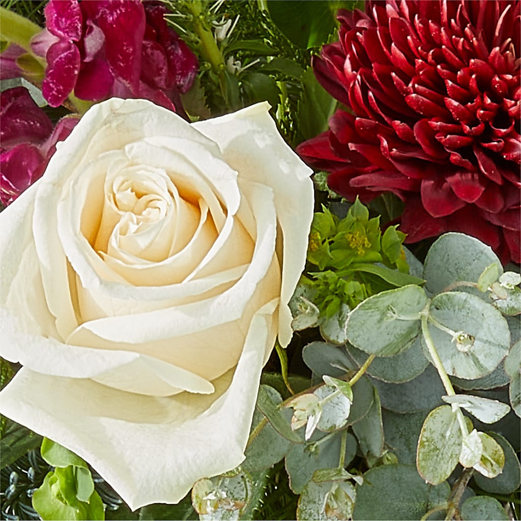 Cranberry Fizz Bouquet –  La Maison De Fleur, Pierre Part LA