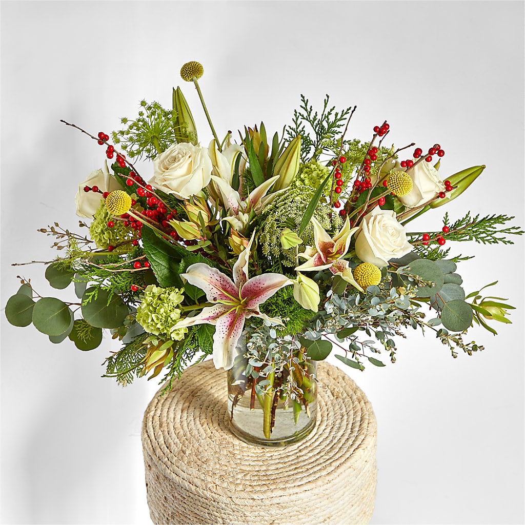 Berry & Bright Bouquet –  La Maison De Fleur, Pierre Part LA