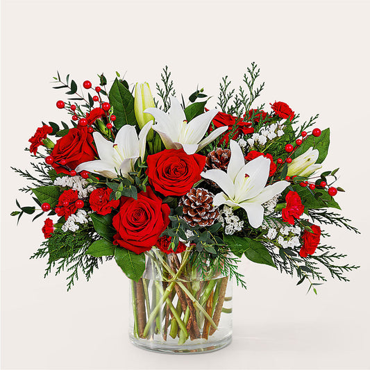 Best in Snow Bouquet –  La Maison De Fleur, Pierre Part LA
