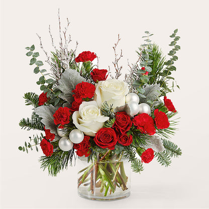 Trimming the Tree Bouquet –  La Maison De Fleur, Pierre Part LA